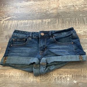 London cute shorts bundle up to save